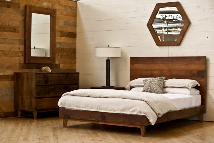 Wilshire Bed